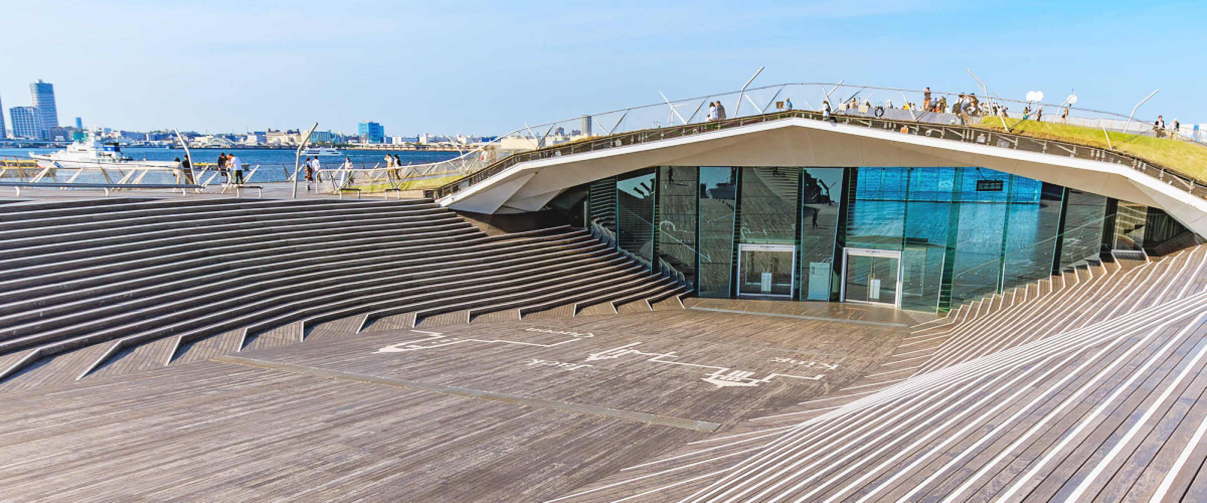 ABOUT US AHCコーポレーションについて