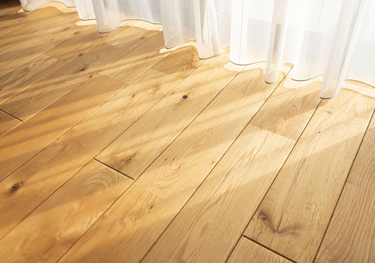 床材・建具 Flooring and fittings